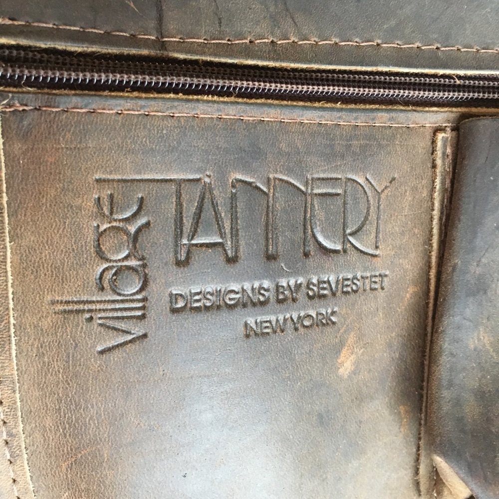 Leather Backpack - Picture 5 of 6